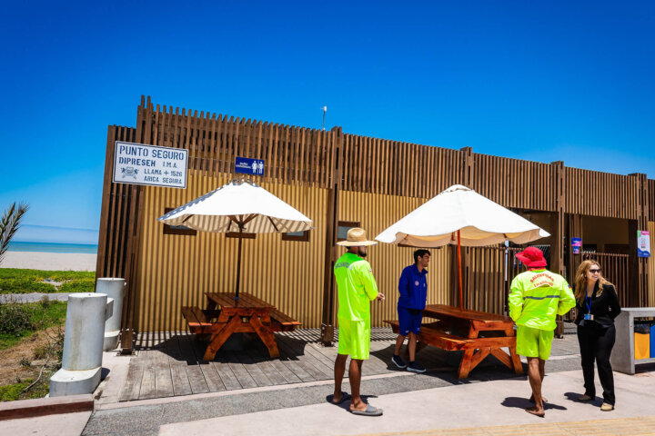 54265695982_6065f390ae_k